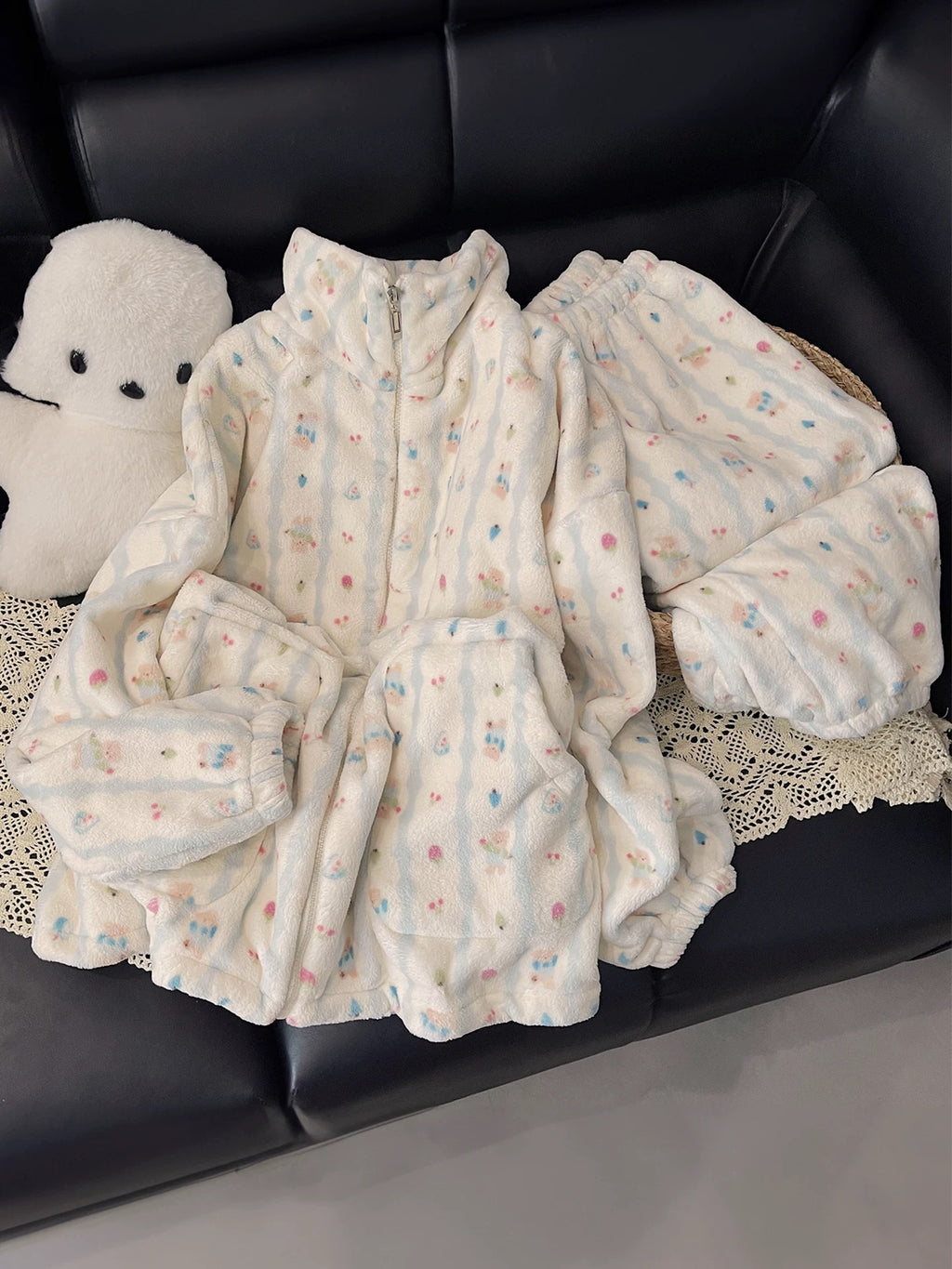 Kawaii "Cloud-Soft" Fleece PJs 🇰🇷