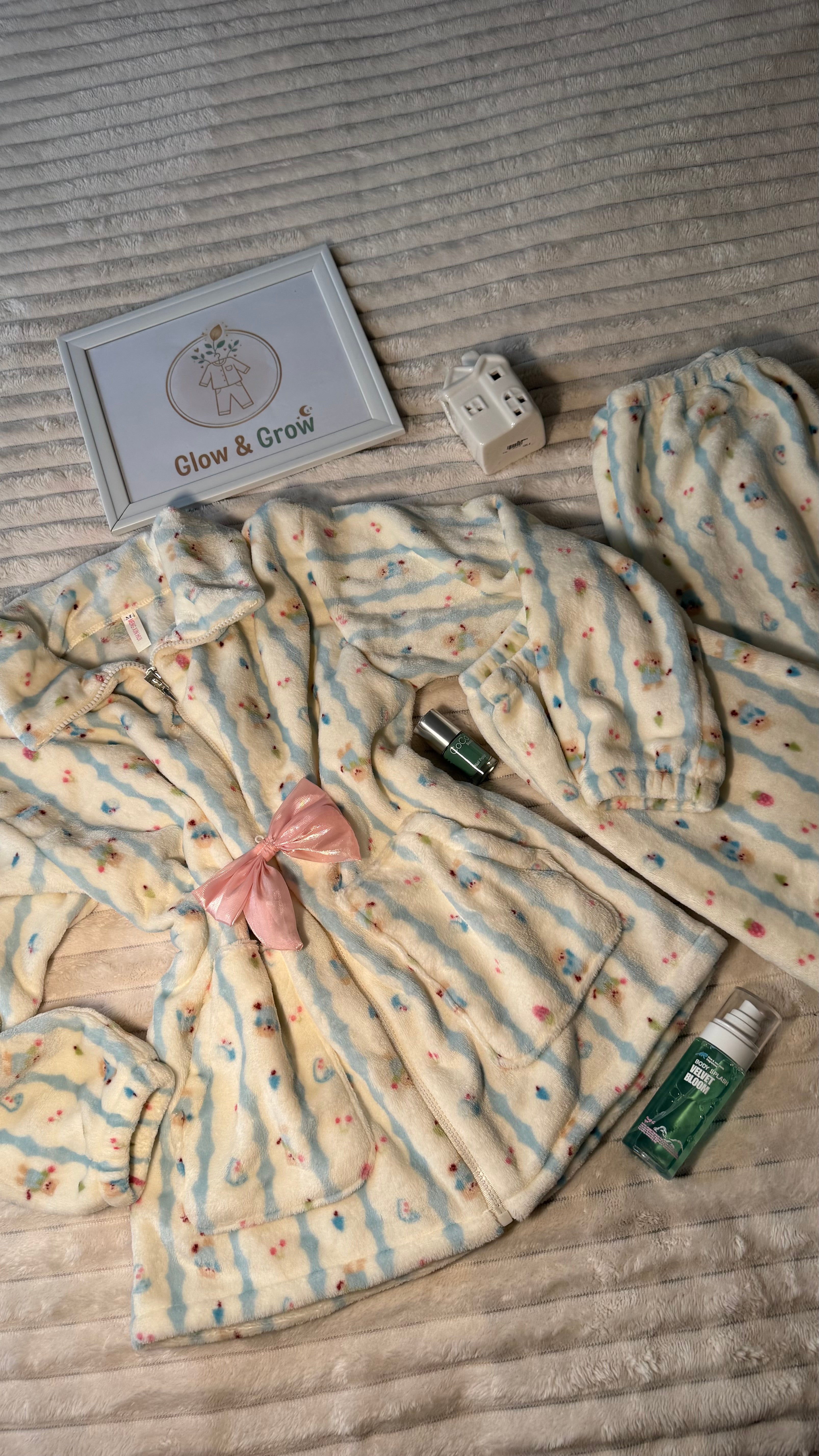 Kawaii "Cloud-Soft" Fleece PJs 🇰🇷