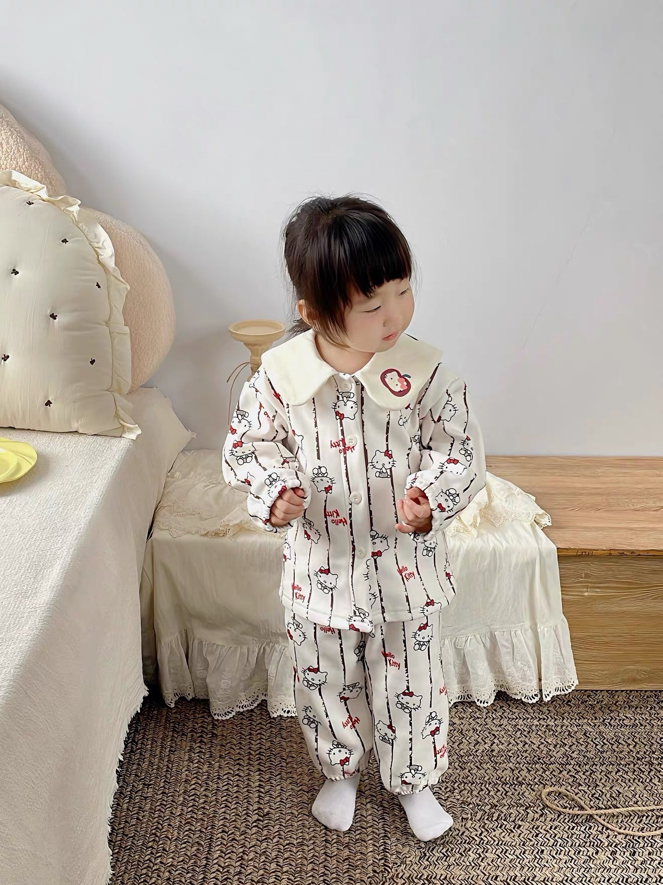 Hello kitty girls pajamas