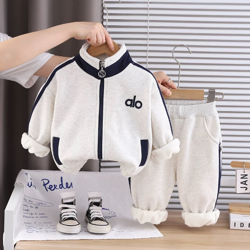 Cozy Sporty/ Tracksuit
