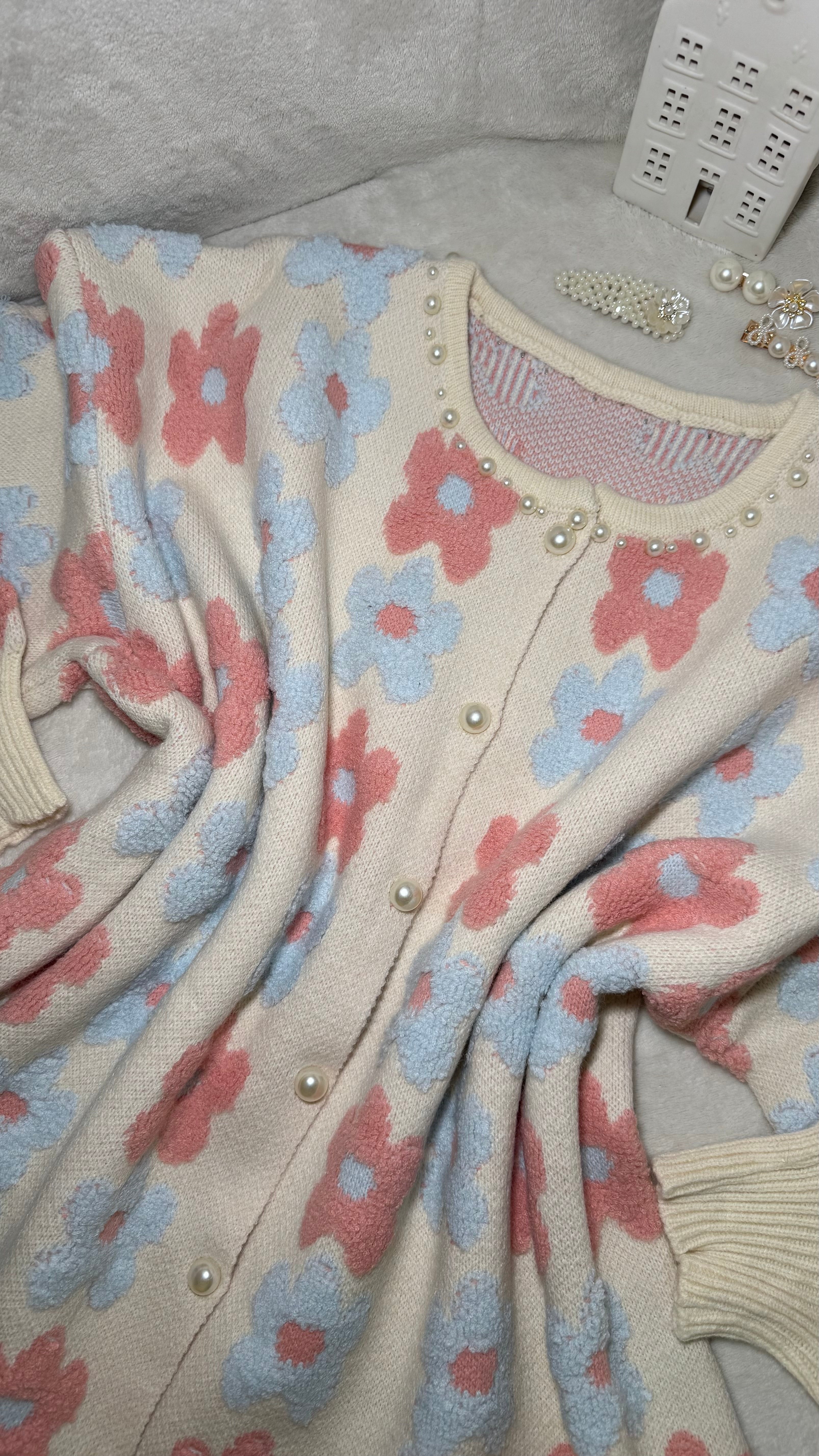 Flory cardigan 🌸❄️