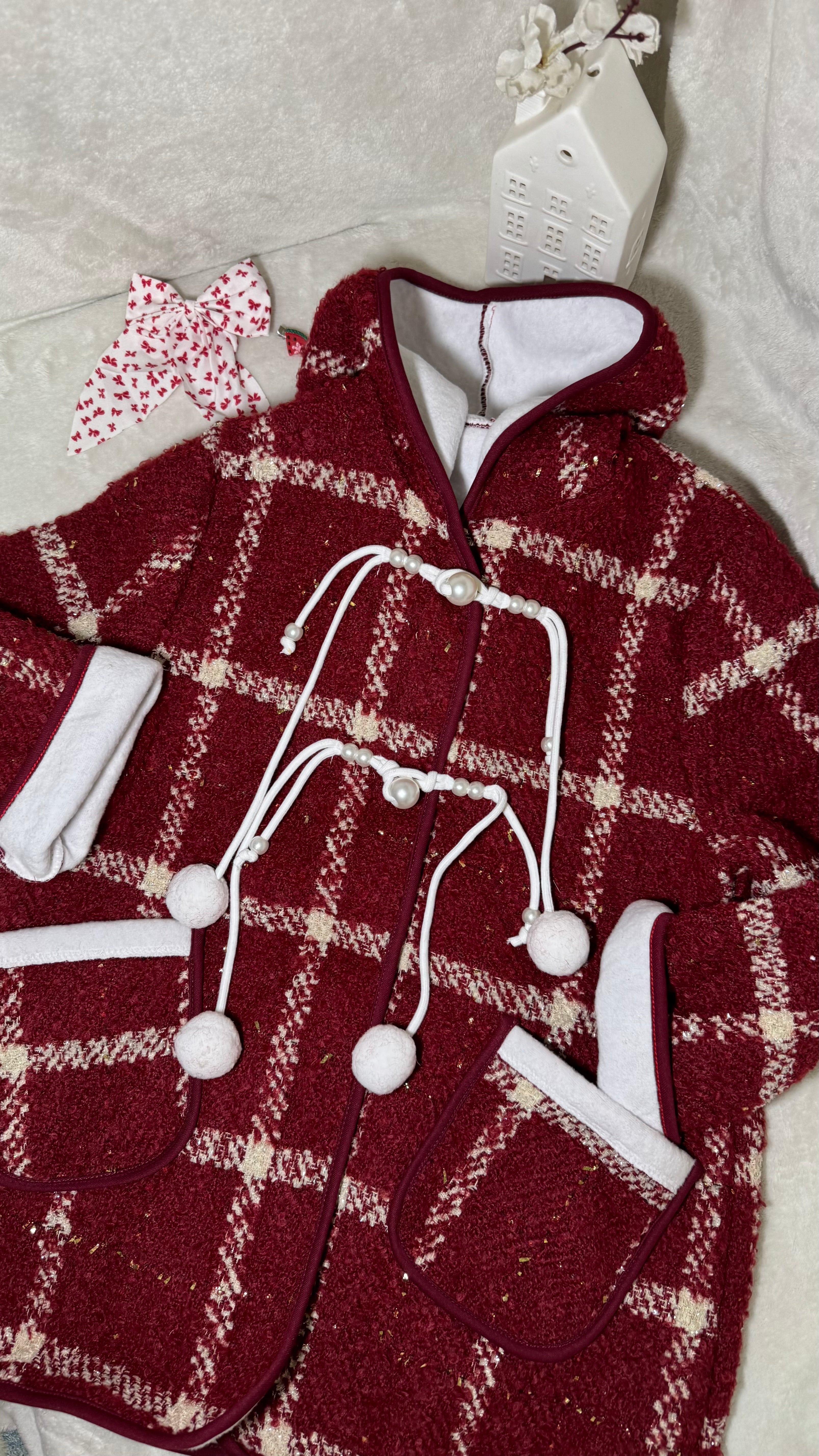 Unique coat
