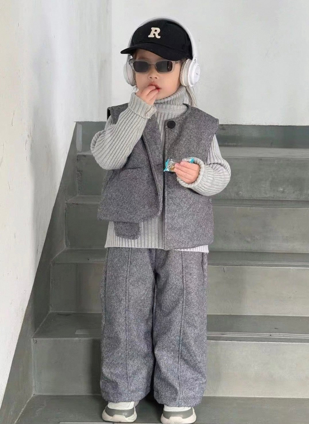 Premium Winter Grey Wool-Style Set: Vest and Wide-Leg Pants