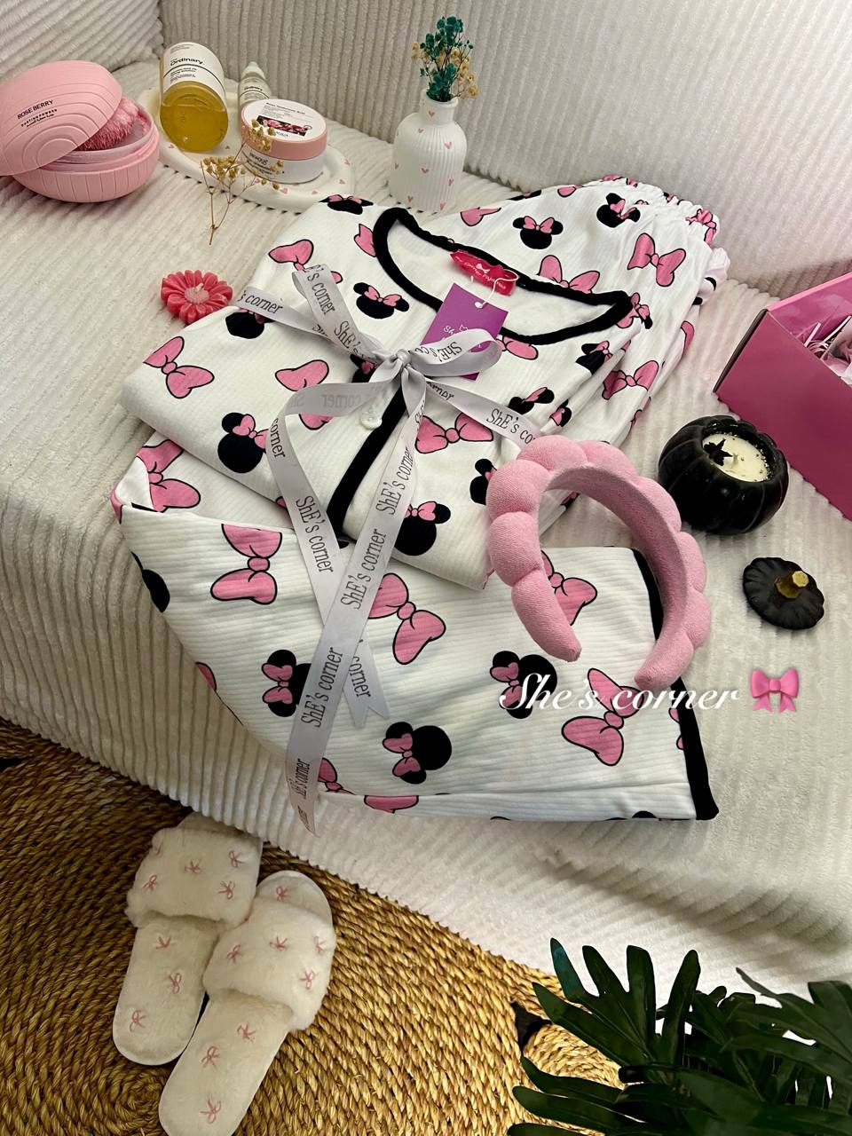 Velvet Minnie 🎀
