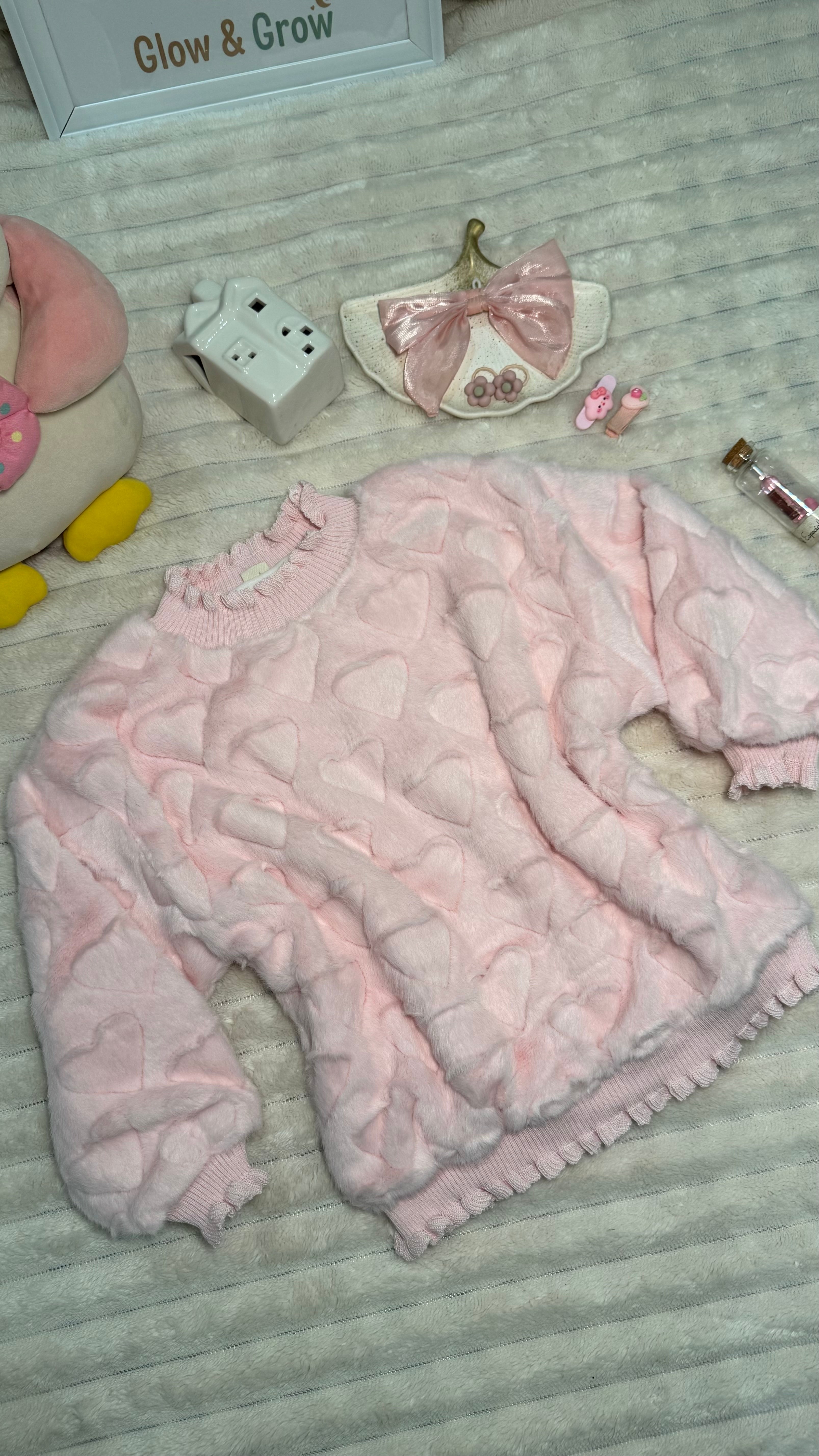 Light Pink Heart-Textured 💓 Sweater