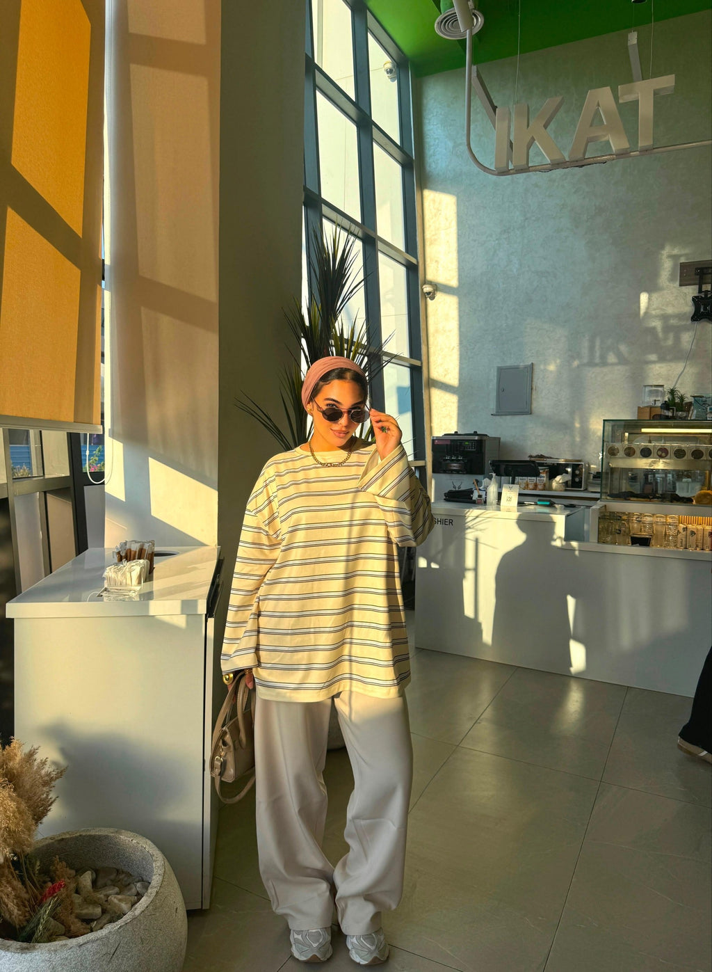 Elegant Striped T-shirt 💛🫰🏻