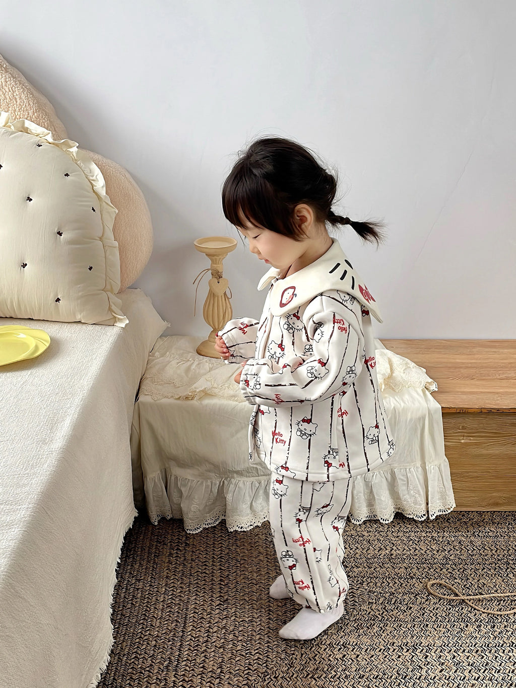 Hello kitty girls pajamas