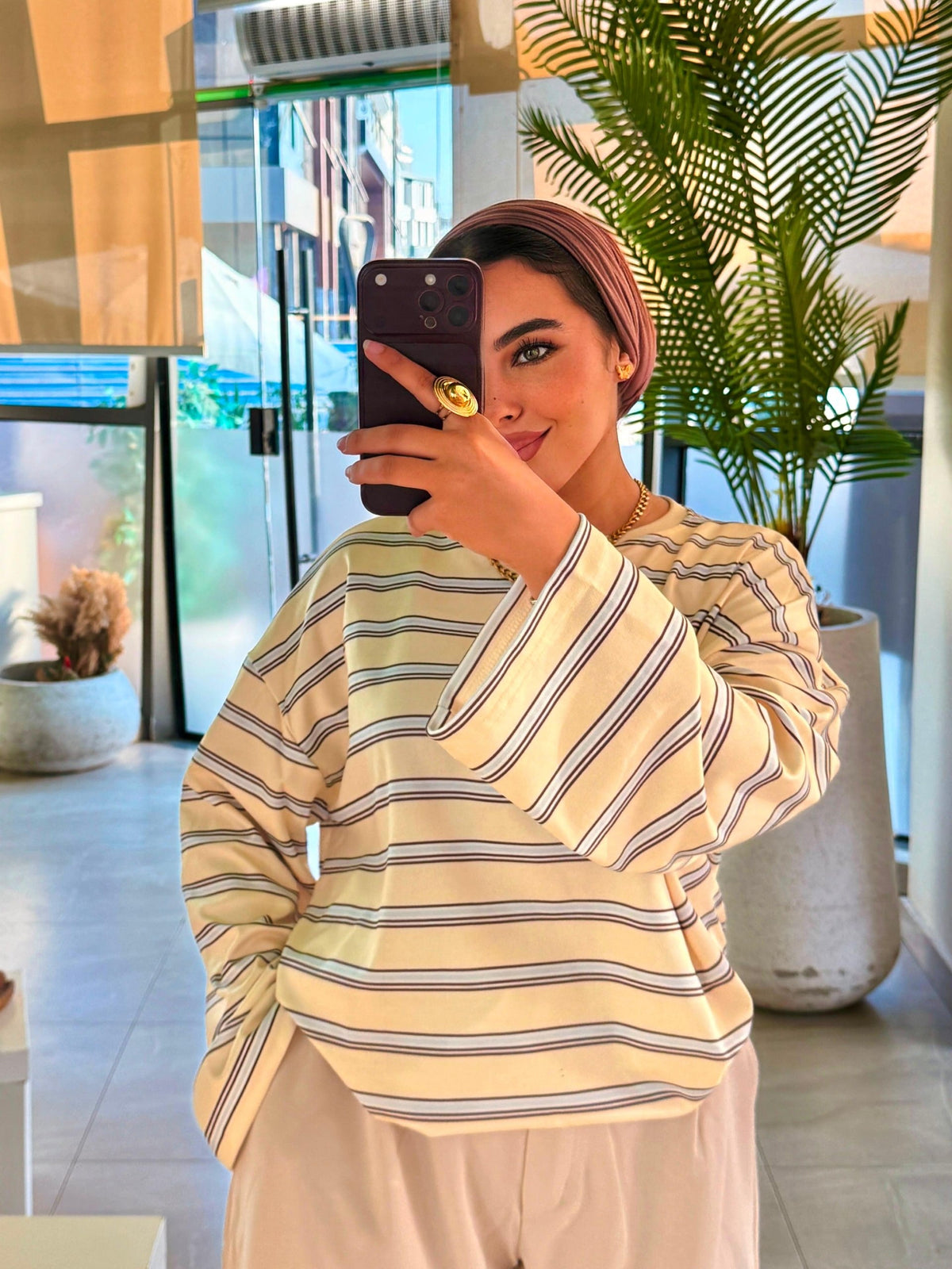 Elegant Striped T-shirt 💛🫰🏻