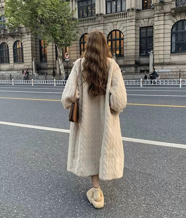 Faux Fur long Coat 🧥 🇨🇳