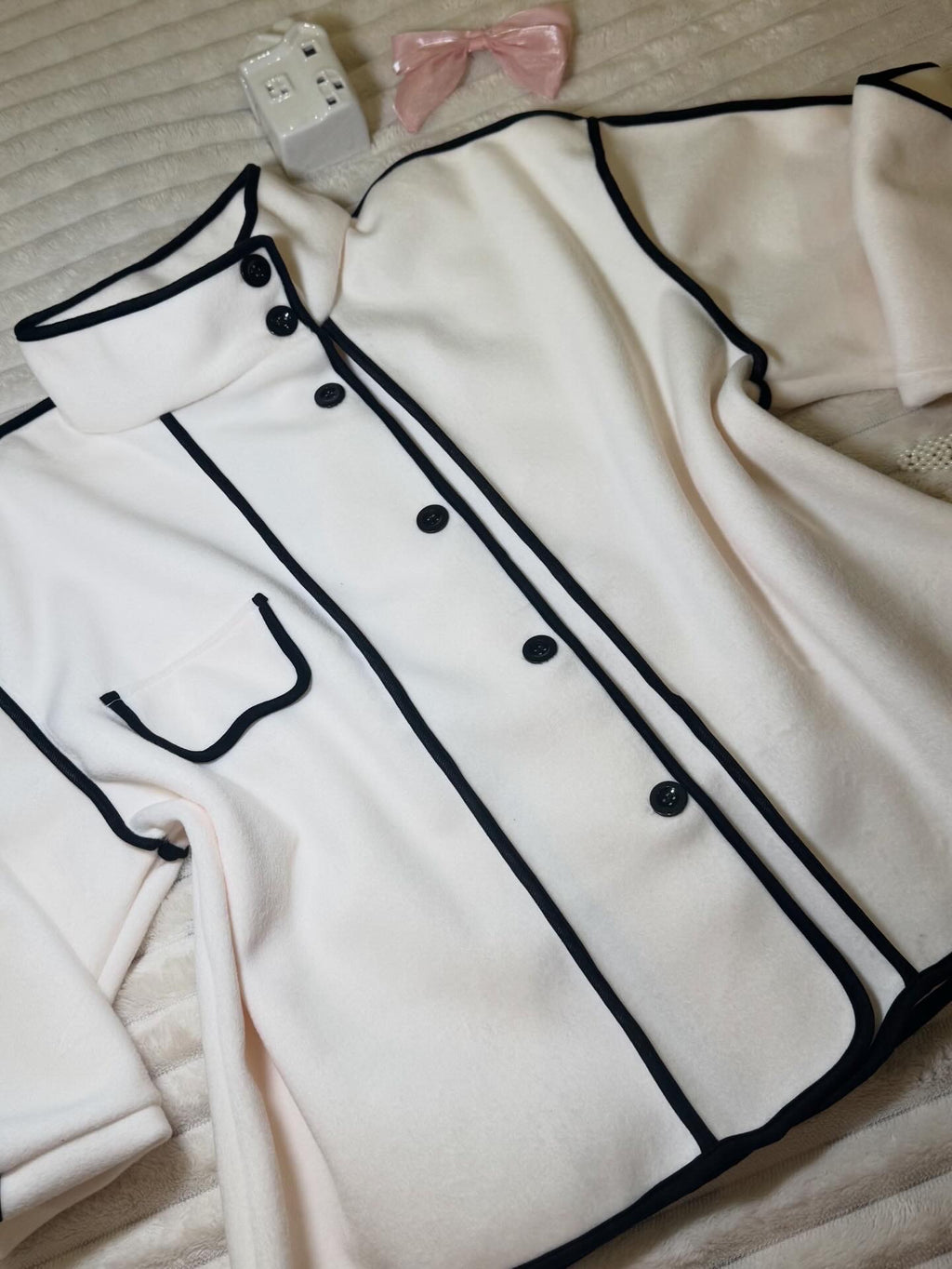 Elegant Cream Fleece Jacket