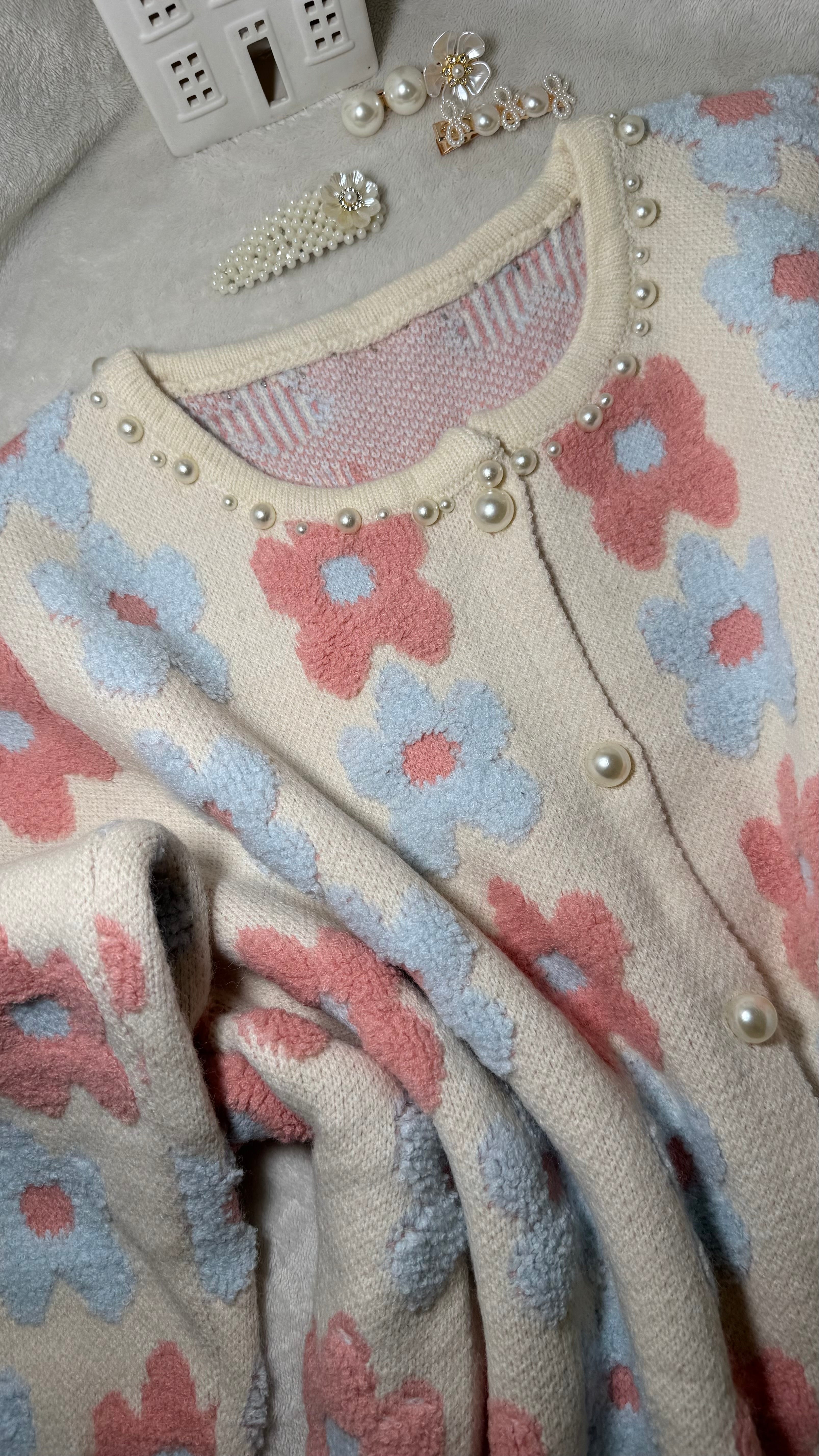 Flory cardigan 🌸❄️