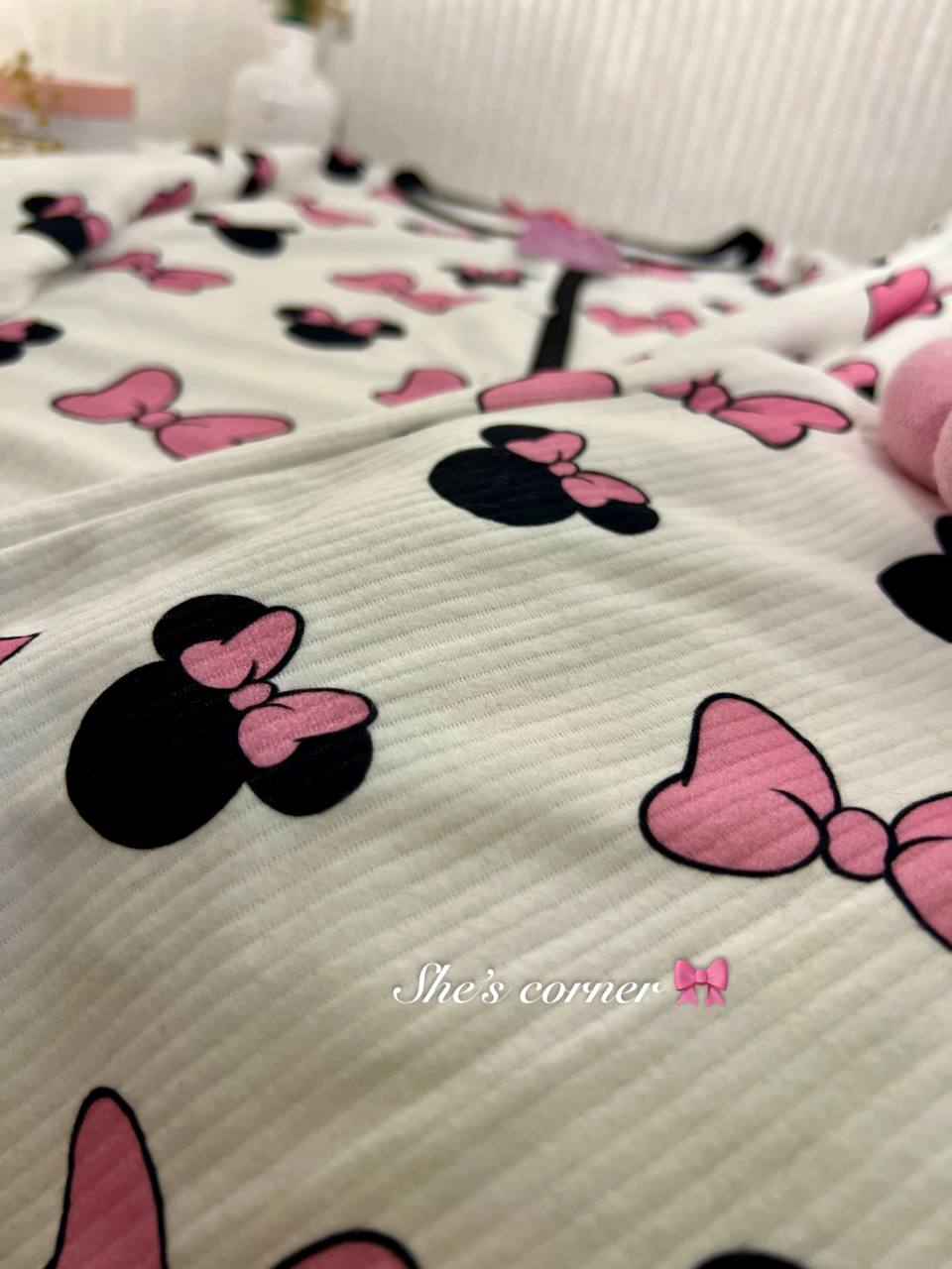 Velvet Minnie 🎀
