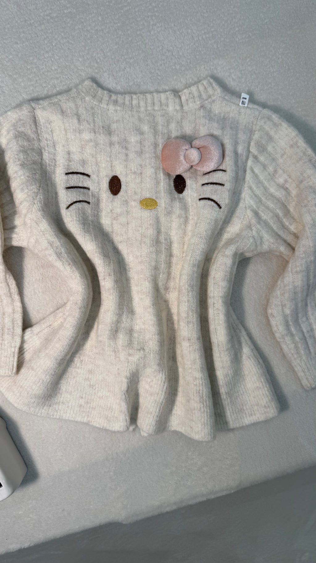Hello Kitty Knitted Ruffle Cardigan 🇰🇷