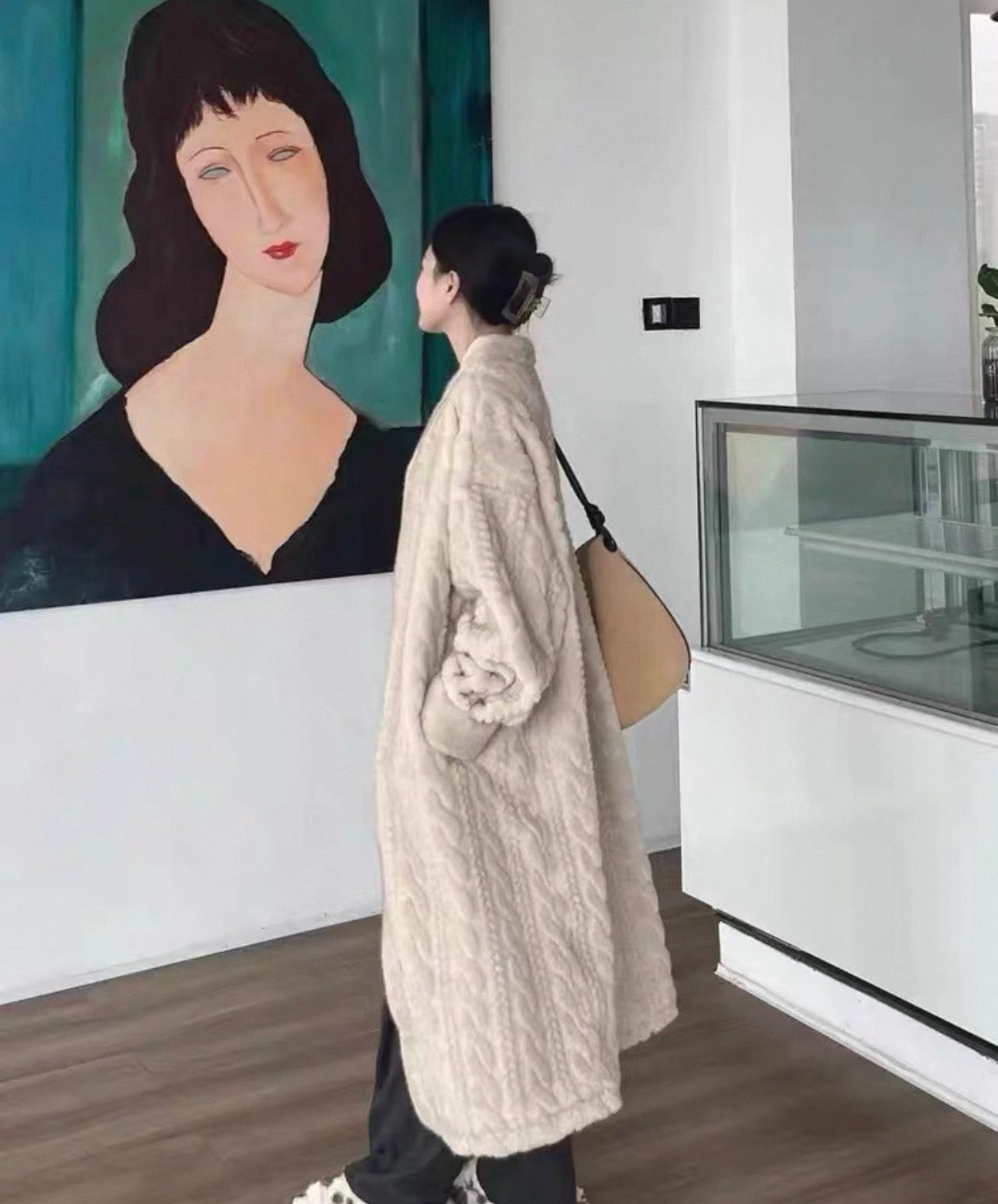 Faux Fur long Coat 🧥 🇨🇳